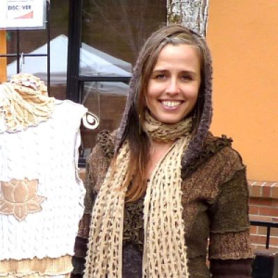 Jasmine Patten of Dervish Clothing will be presenting an Etsy Workshop this coming Thursday, Jan. 22 from 1-4pm at the Talent Fire Station. 