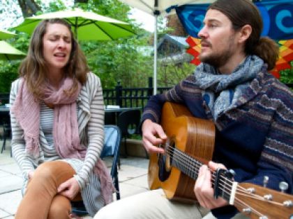 Hollis Peach, featuring Danny and Jacqui will play for us at the Lithia Artisans Market of Ashland. Sunday from 12-3pm. 